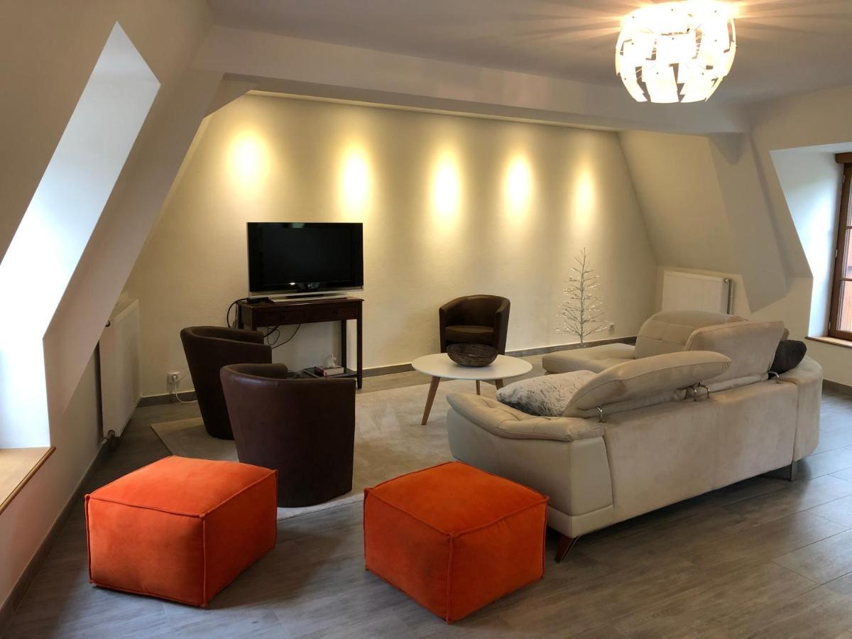 Hotel La Croix De Vernuche Varennes-Vauzelles Esterno foto
